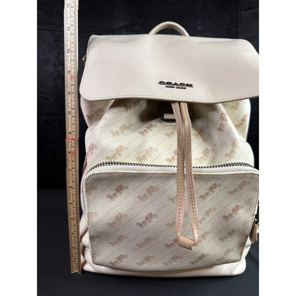 Coach Court Backpack Signature Horse and Carriage Chalk White Leather C4135 - Picture 10 of 16